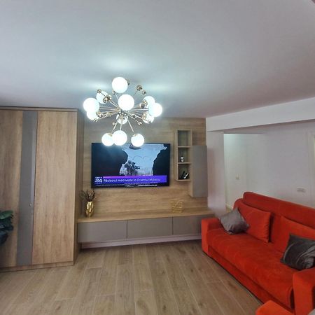 Ultracentral Luxury Apartament Árgyasudvarhely Kültér fotó