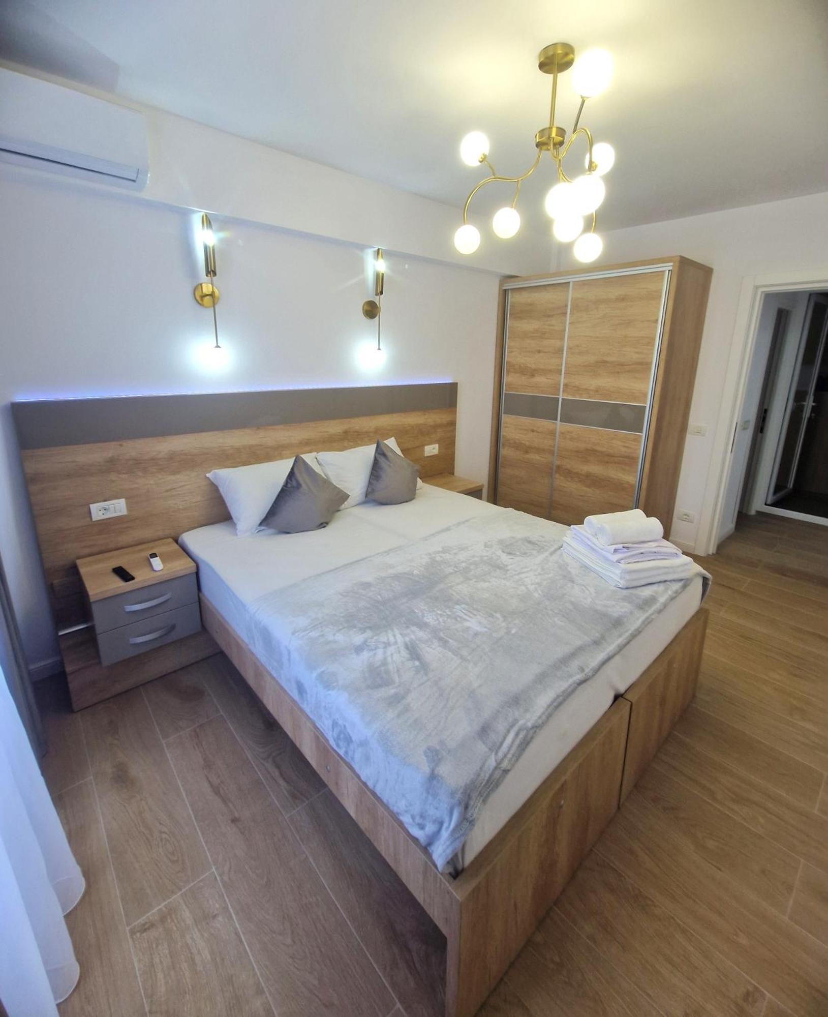 Ultracentral Luxury Apartament Árgyasudvarhely Kültér fotó