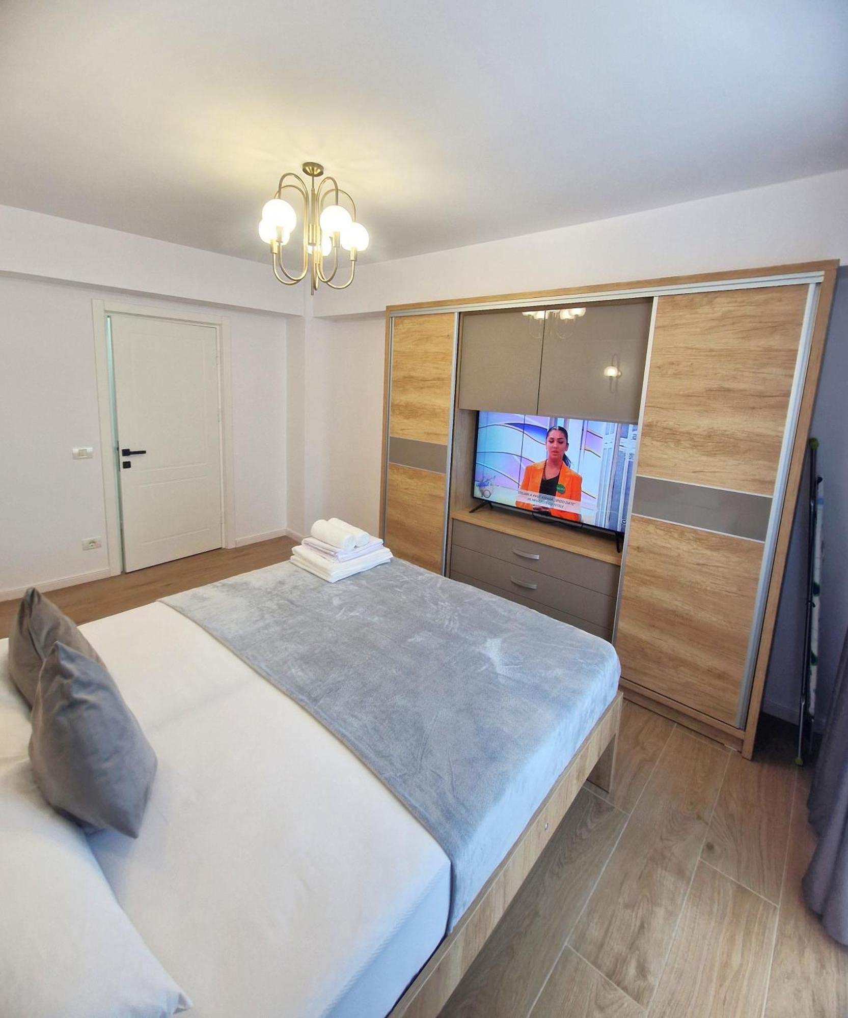 Ultracentral Luxury Apartament Árgyasudvarhely Kültér fotó